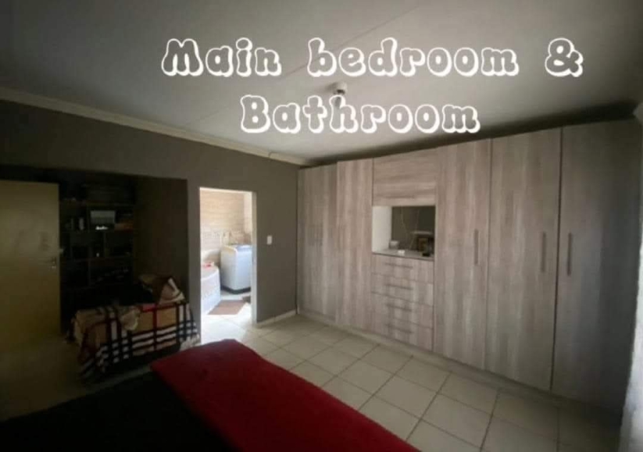 3 Bedroom Property for Sale in Vosloorus Gauteng