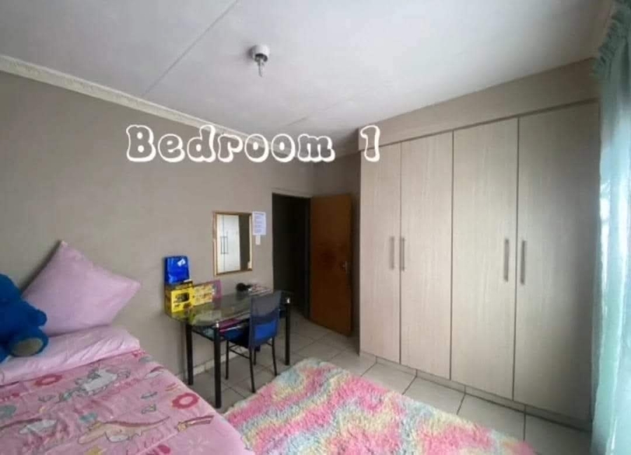 3 Bedroom Property for Sale in Vosloorus Gauteng