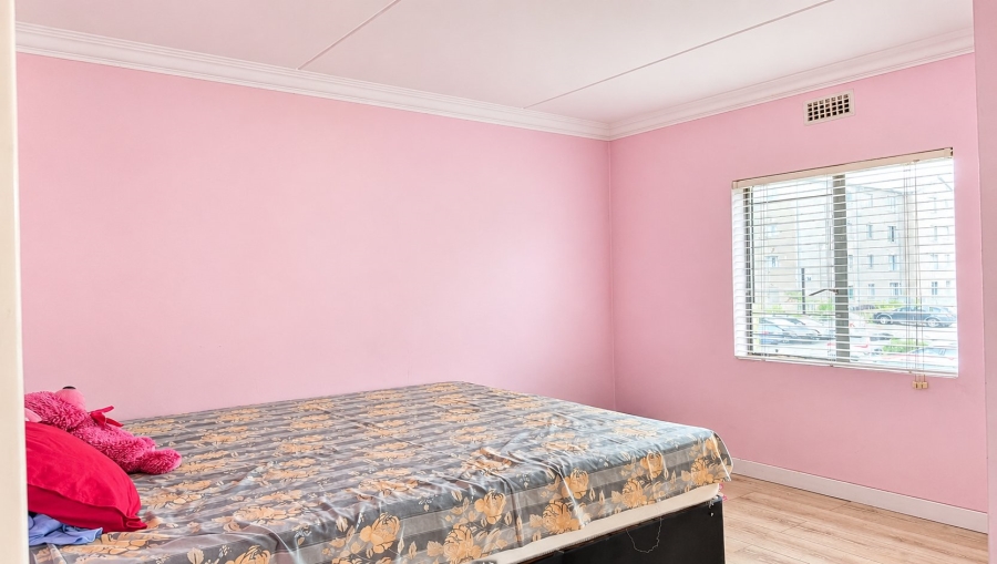  Bedroom Property for Sale in Jabulani Gauteng