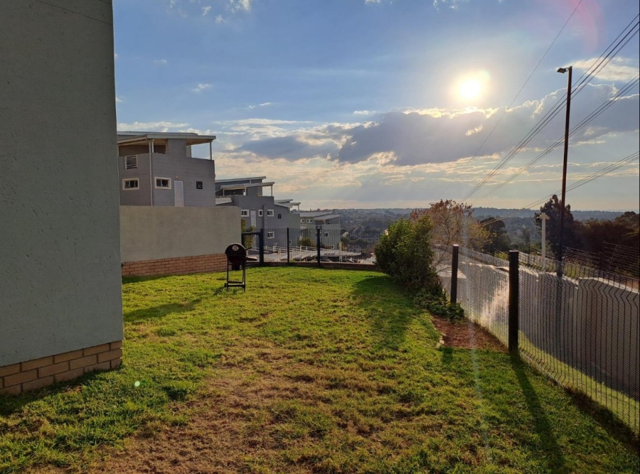 2 Bedroom Property for Sale in Paulshof Gauteng