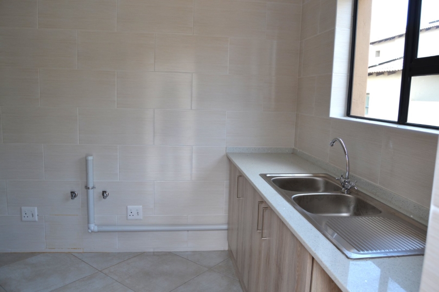 3 Bedroom Property for Sale in Thatchfield Hills Gauteng