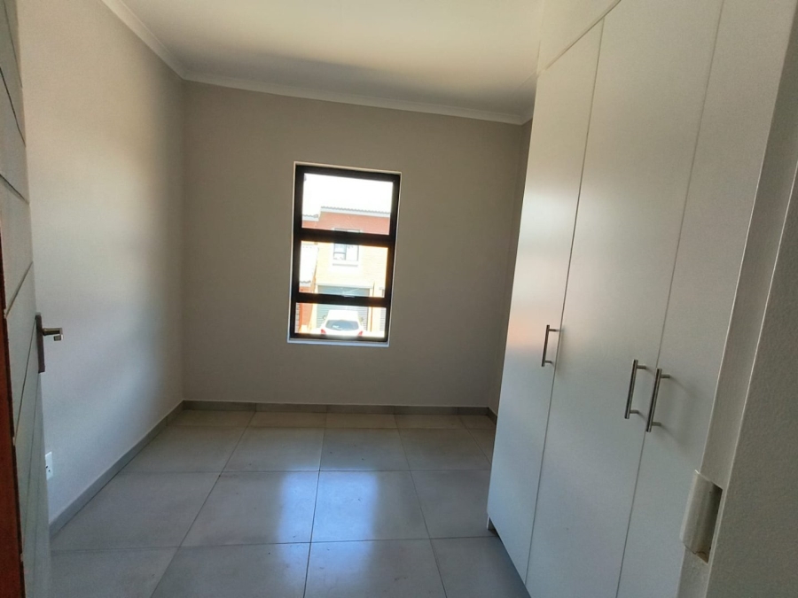 To Let 3 Bedroom Property for Rent in Theresa Park Gauteng