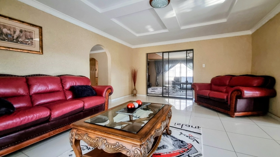 3 Bedroom Property for Sale in Sonland Park Gauteng