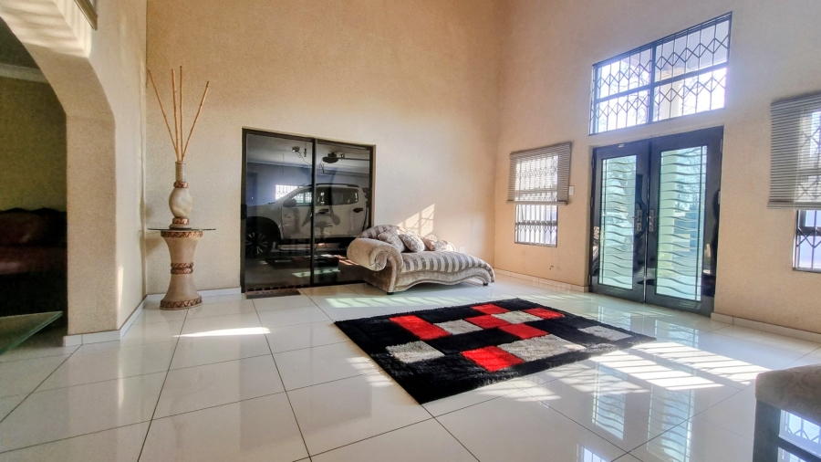 3 Bedroom Property for Sale in Sonland Park Gauteng