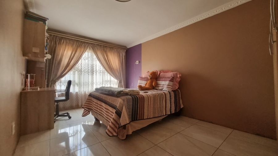 3 Bedroom Property for Sale in Sonland Park Gauteng