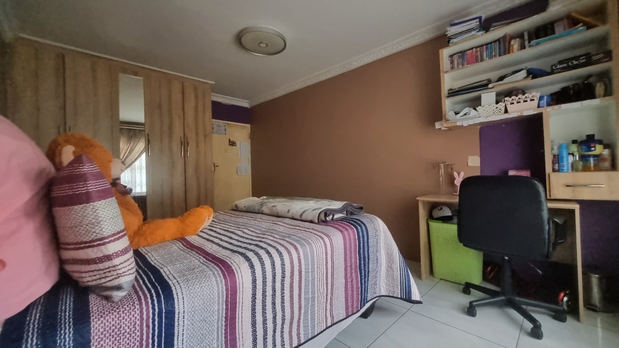 3 Bedroom Property for Sale in Sonland Park Gauteng