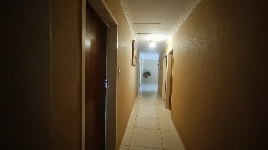 3 Bedroom Property for Sale in Sonland Park Gauteng