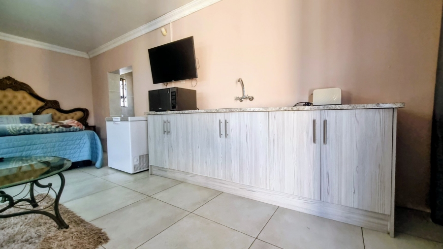 3 Bedroom Property for Sale in Sonland Park Gauteng