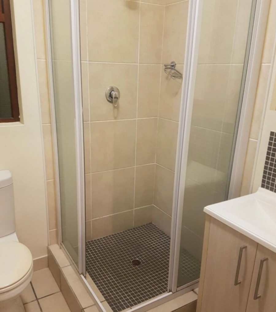 To Let 1 Bedroom Property for Rent in Lonehill Gauteng