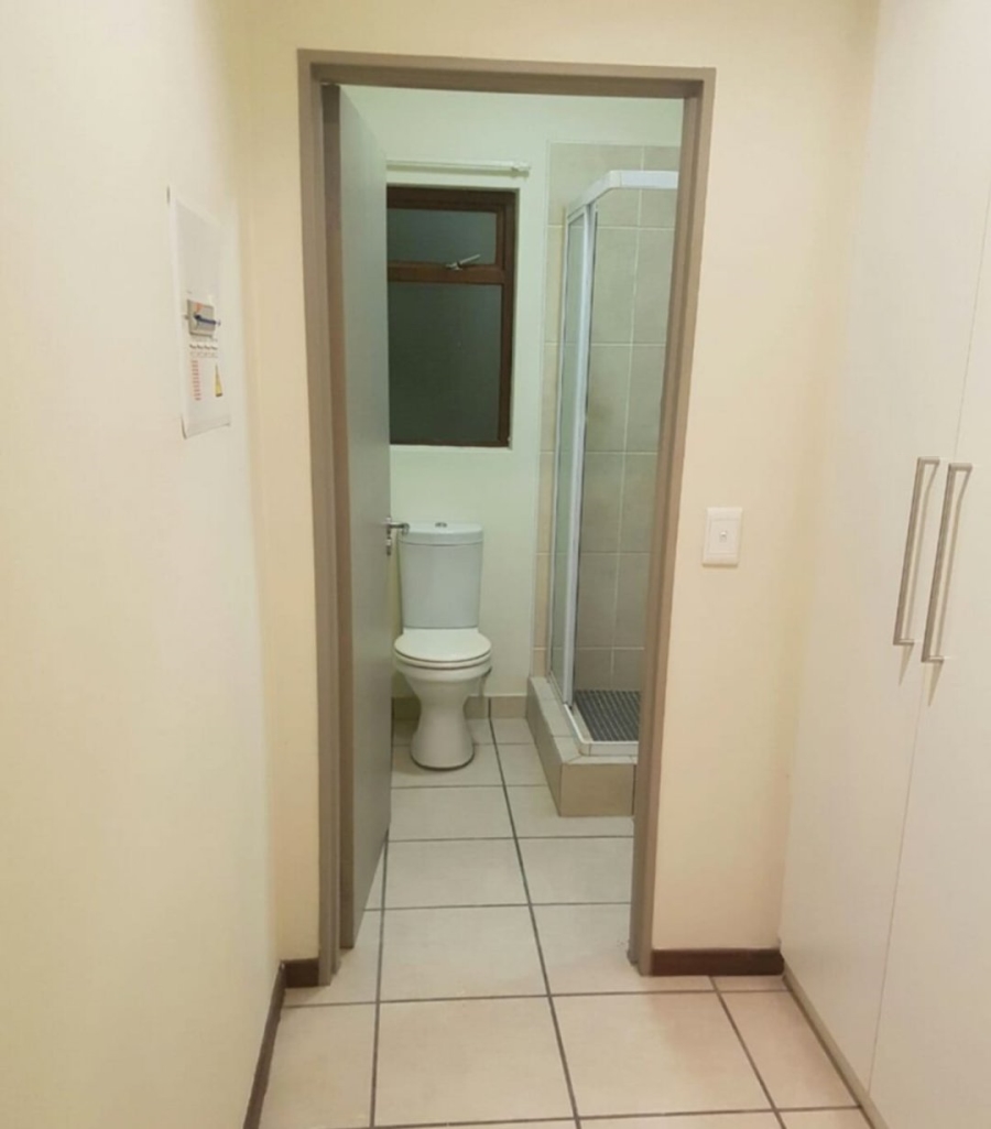 To Let 1 Bedroom Property for Rent in Lonehill Gauteng