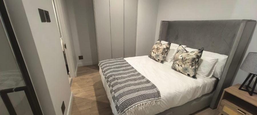 1 Bedroom Property for Sale in Waterfall Gauteng