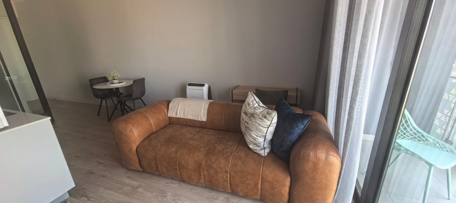 1 Bedroom Property for Sale in Waterfall Gauteng