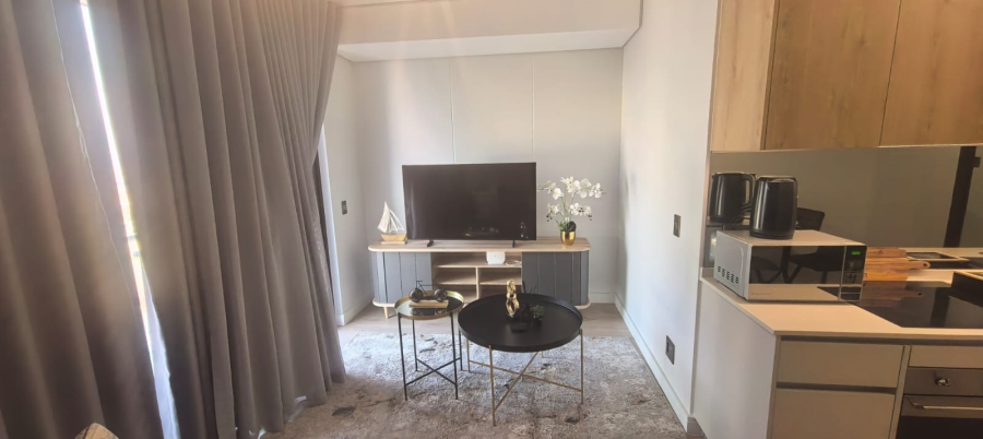1 Bedroom Property for Sale in Waterfall Gauteng