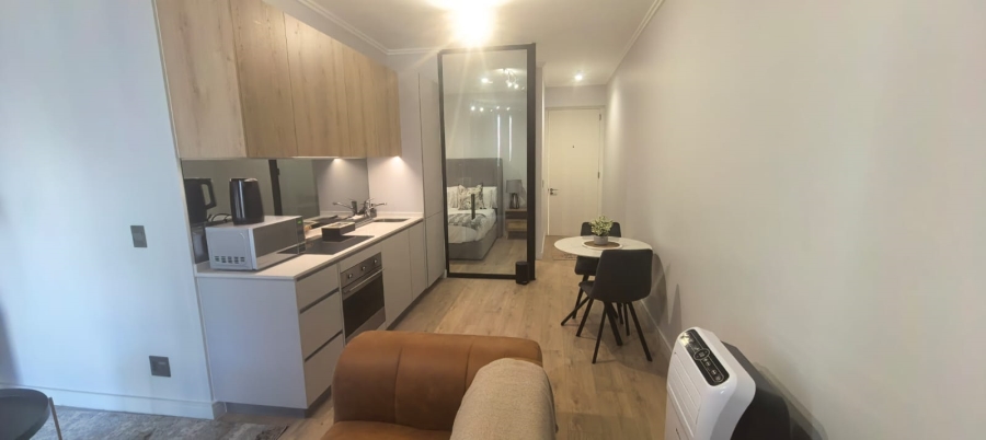 1 Bedroom Property for Sale in Waterfall Gauteng