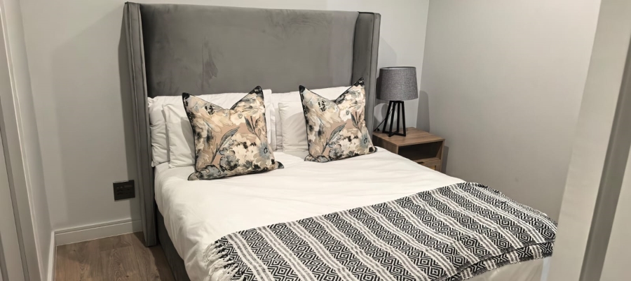 1 Bedroom Property for Sale in Waterfall Gauteng