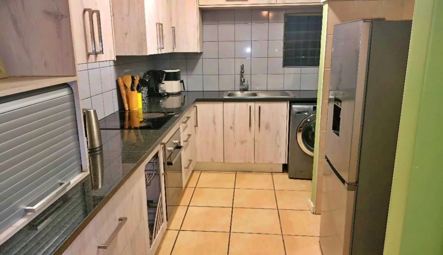 2 Bedroom Property for Sale in Kilner Park Gauteng