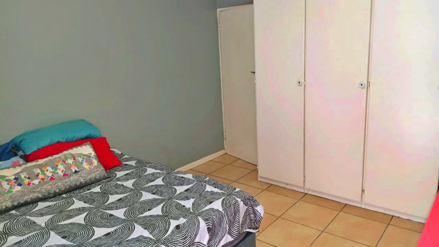 2 Bedroom Property for Sale in Kilner Park Gauteng