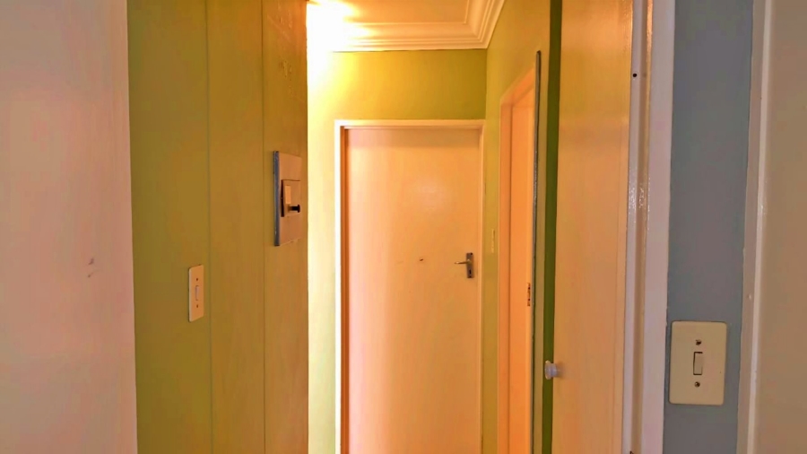 2 Bedroom Property for Sale in Kilner Park Gauteng