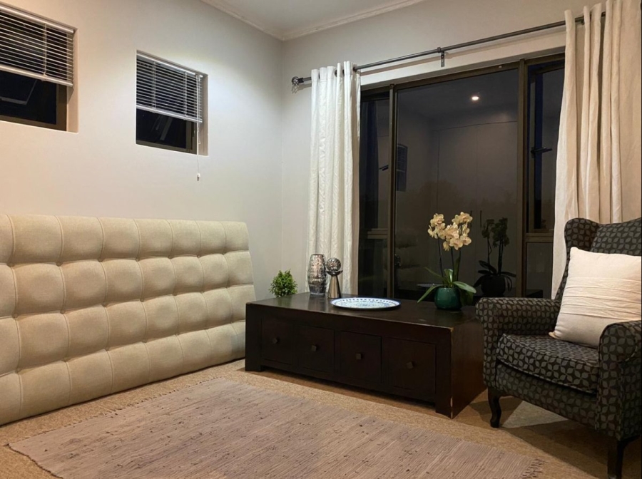 2 Bedroom Property for Sale in Lonehill Gauteng