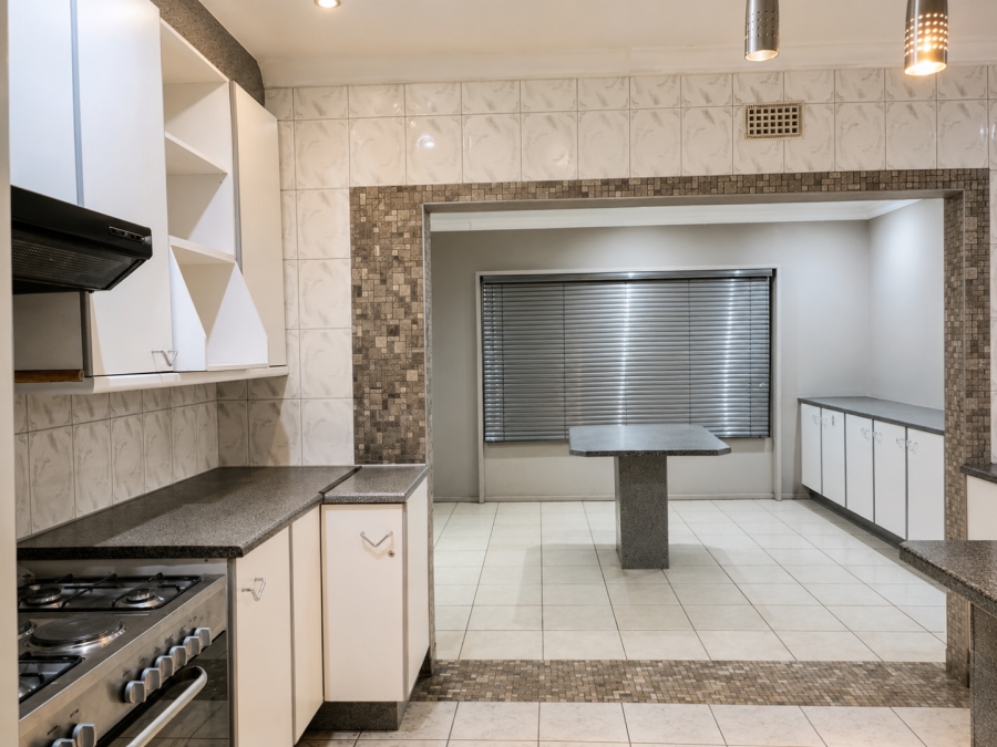 4 Bedroom Property for Sale in Arcon Park Gauteng