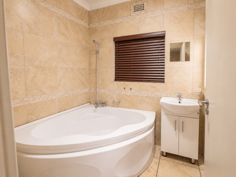 4 Bedroom Property for Sale in Arcon Park Gauteng