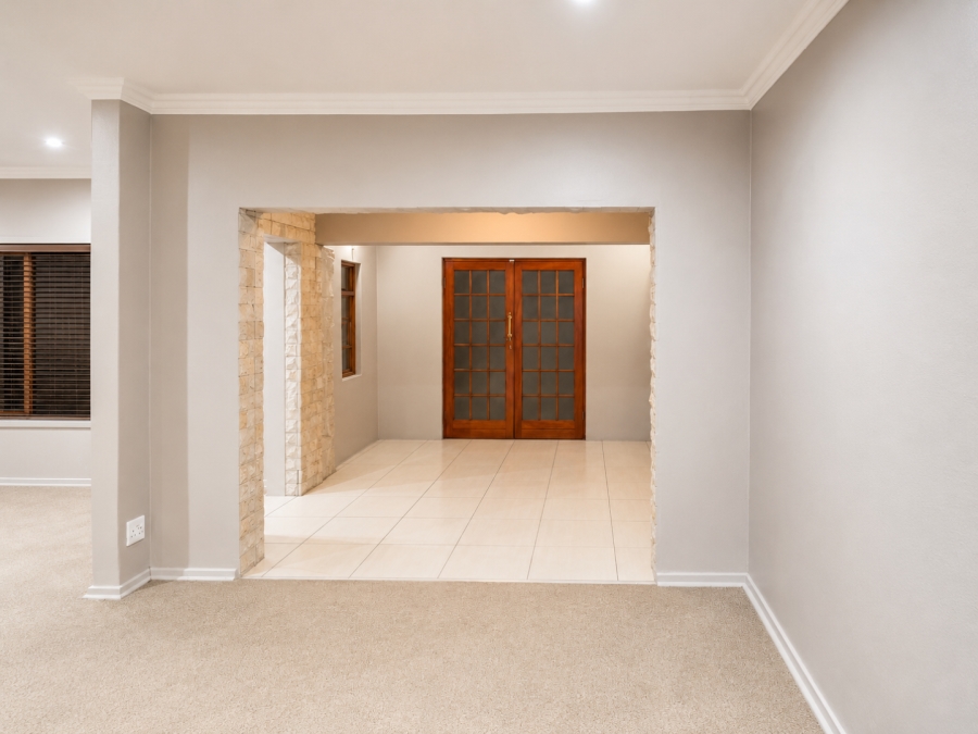 4 Bedroom Property for Sale in Arcon Park Gauteng