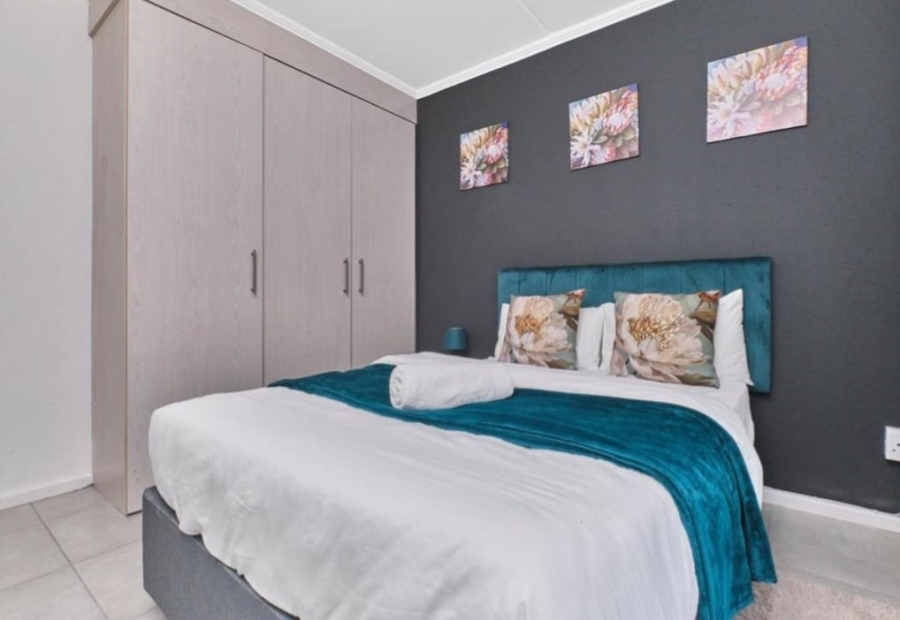 To Let 3 Bedroom Property for Rent in Beverley Gauteng