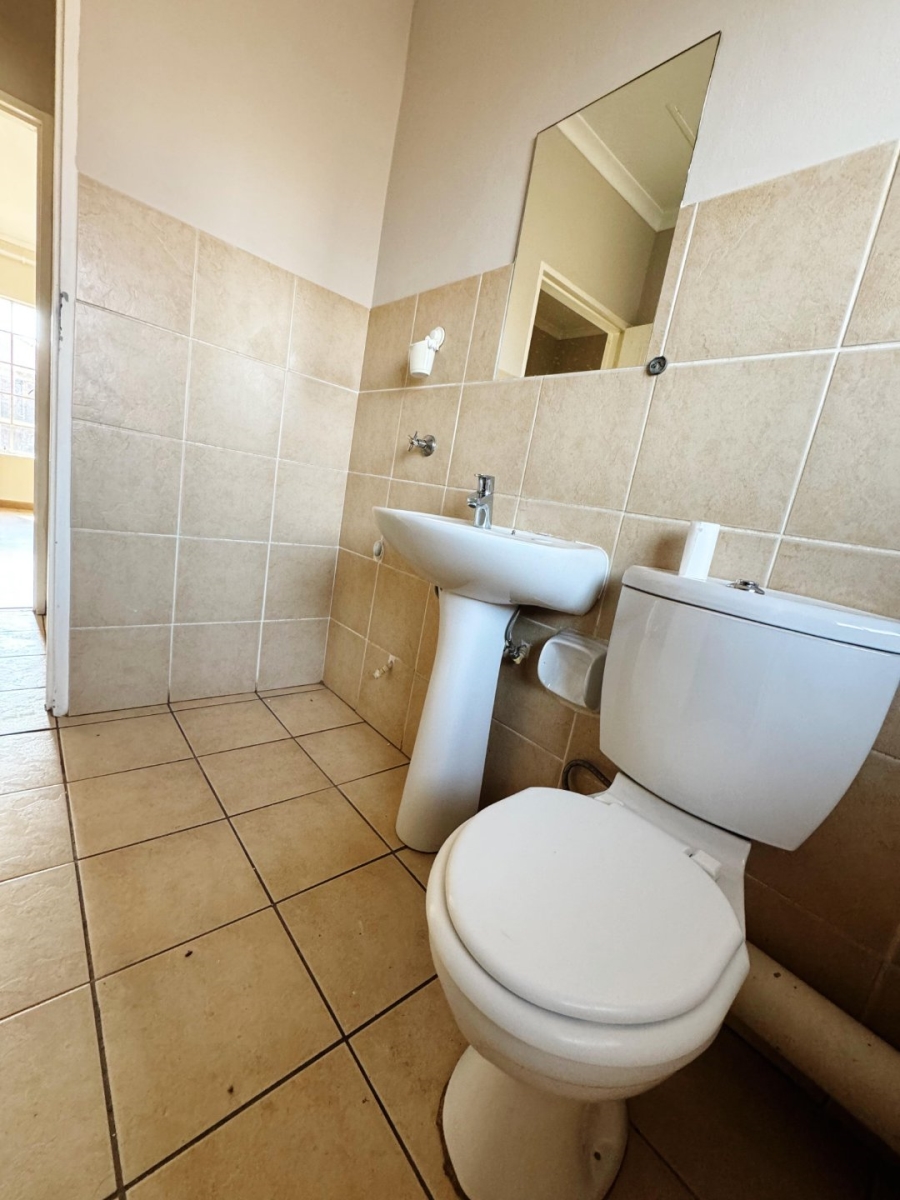 3 Bedroom Property for Sale in Glen Lauriston Gauteng