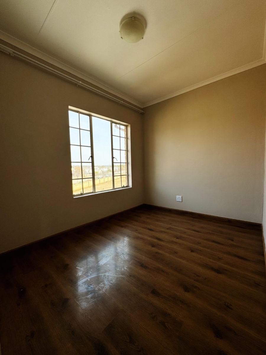 3 Bedroom Property for Sale in Glen Lauriston Gauteng