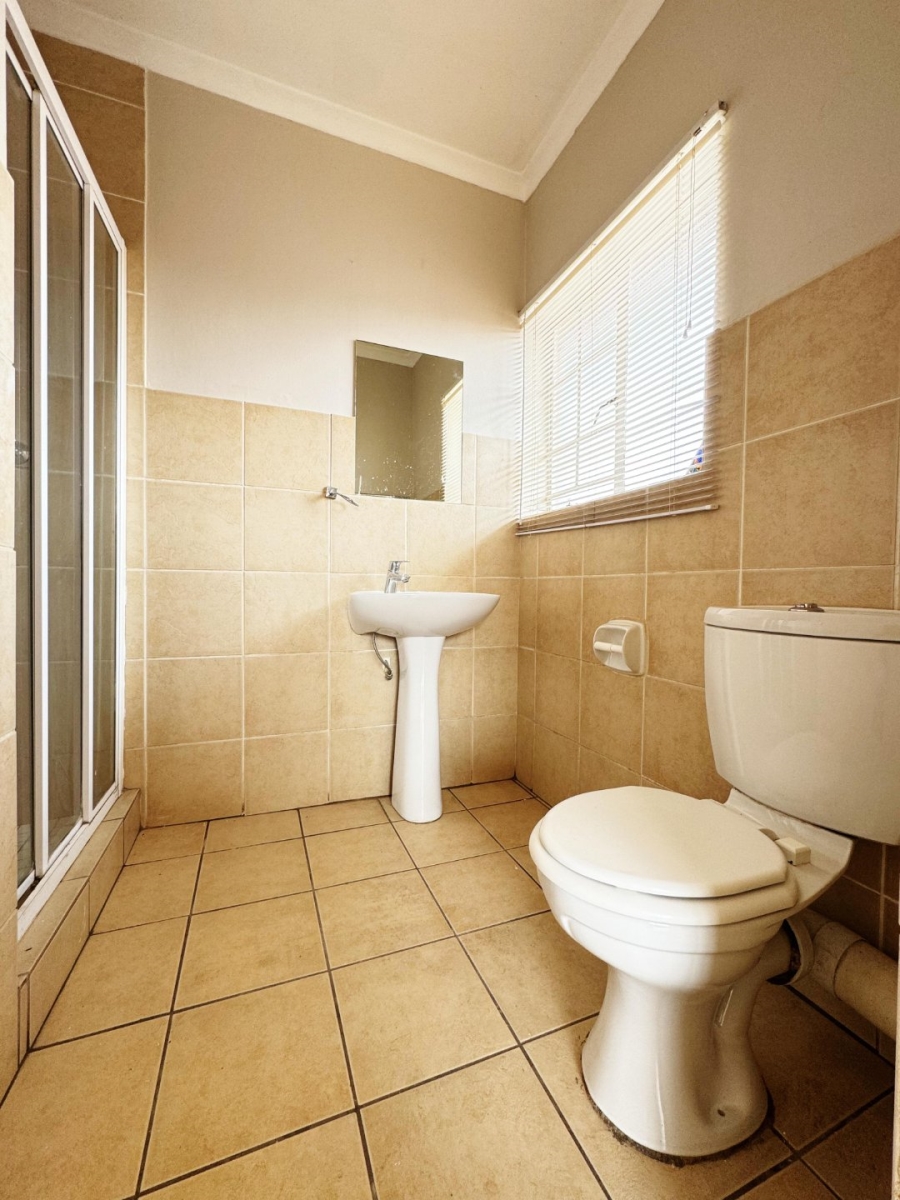 3 Bedroom Property for Sale in Glen Lauriston Gauteng