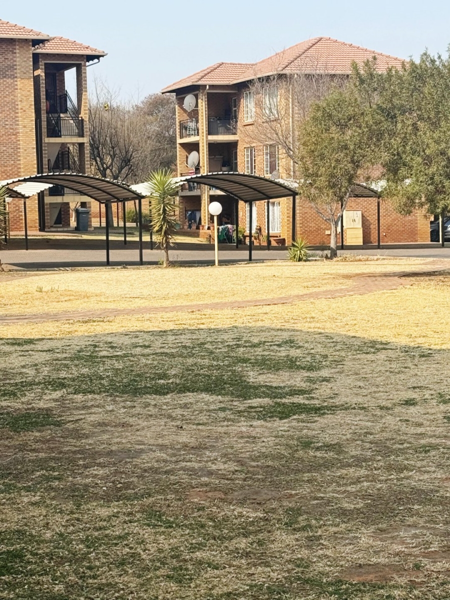 3 Bedroom Property for Sale in Glen Lauriston Gauteng