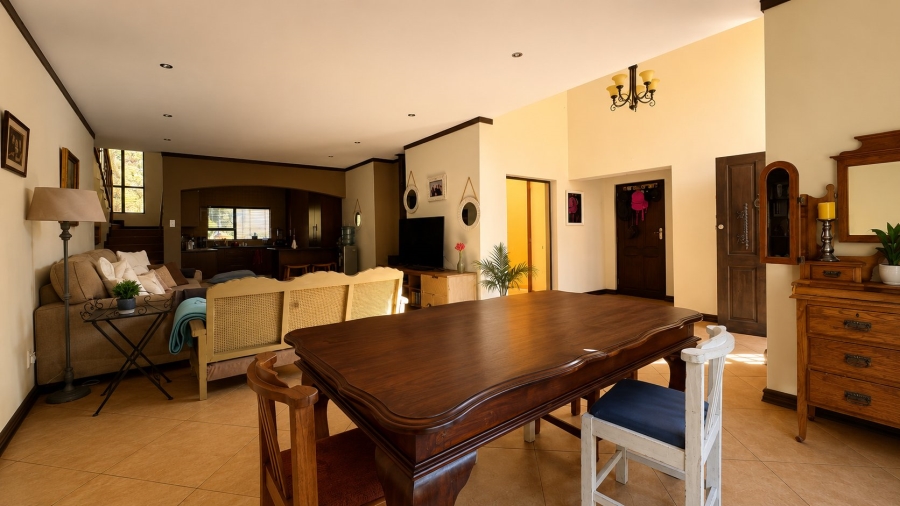3 Bedroom Property for Sale in Three Rivers Proper Gauteng