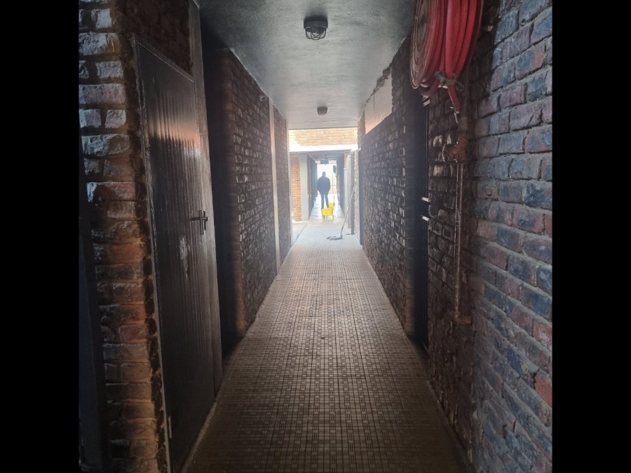 1 Bedroom Property for Sale in Daspoort Gauteng