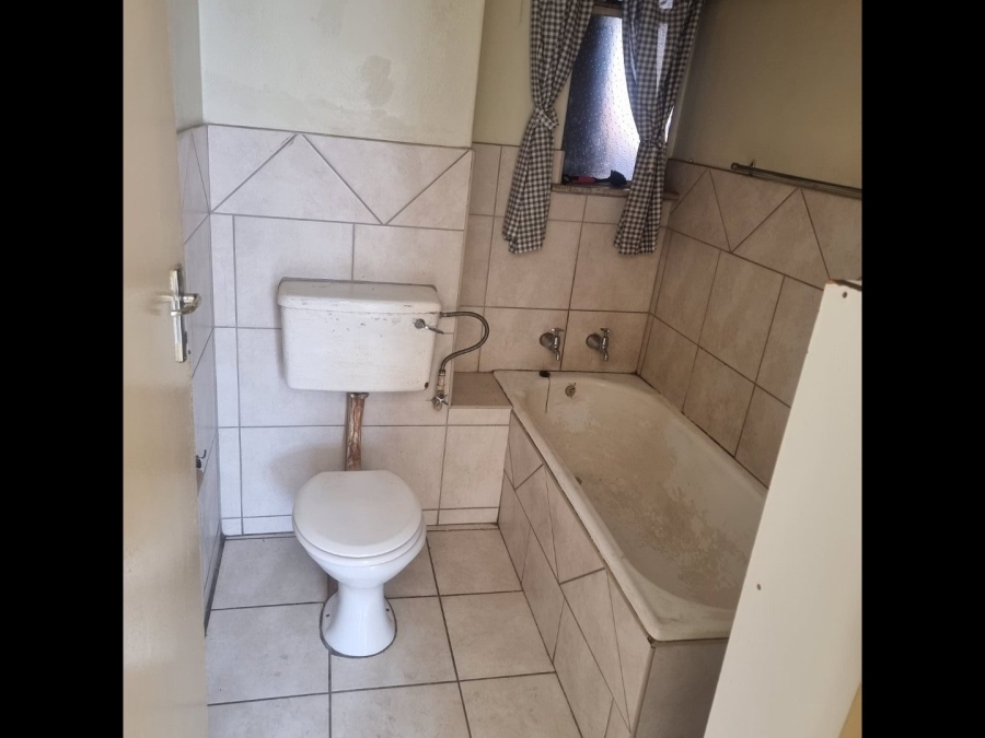 1 Bedroom Property for Sale in Daspoort Gauteng