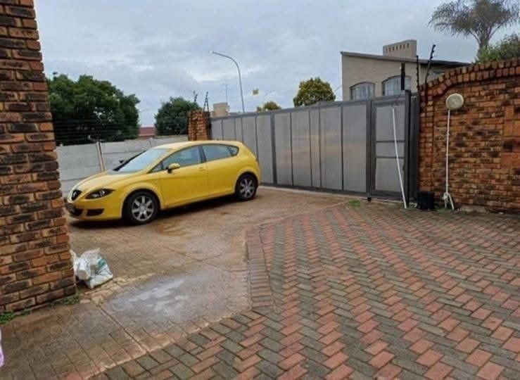 4 Bedroom Property for Sale in Dalpark Ext 1 Gauteng