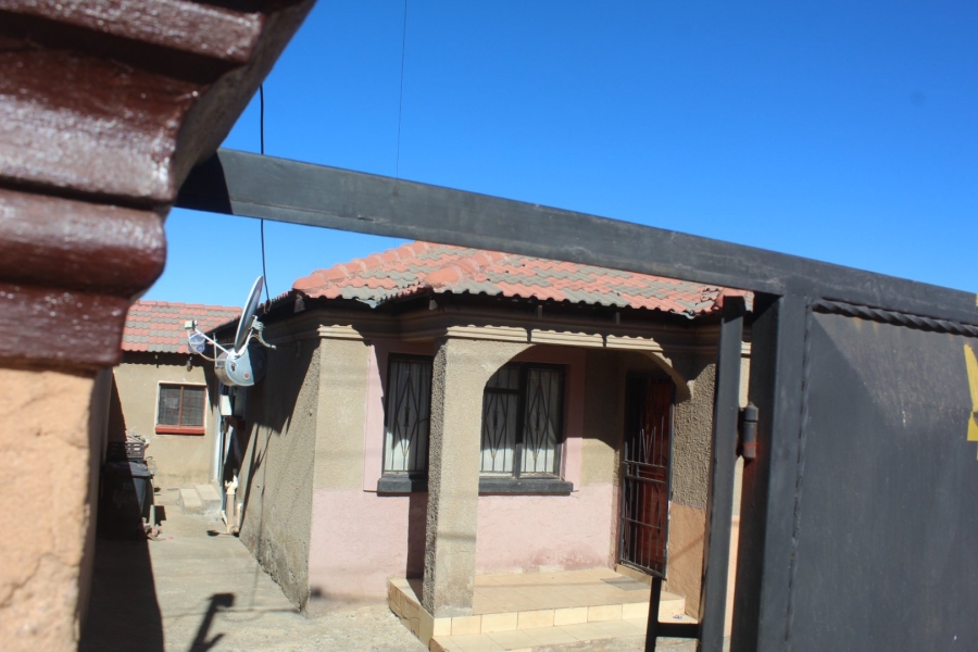 2 Bedroom Property for Sale in Doornkop Gauteng