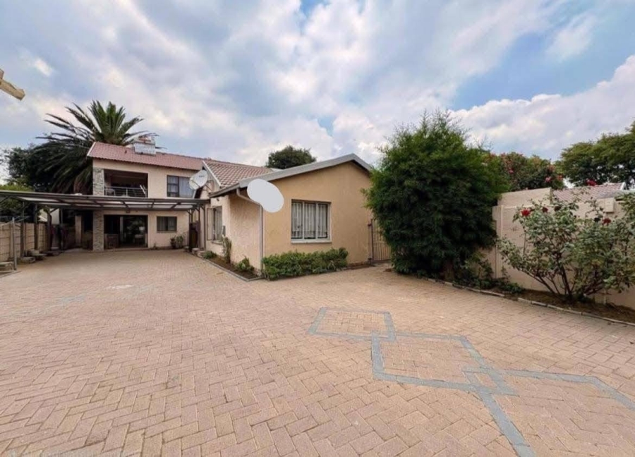 4 Bedroom Property for Sale in Dalpark Ext 1 Gauteng