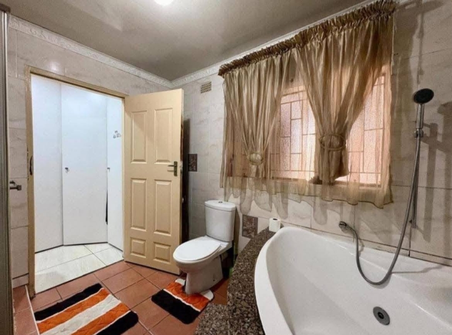 4 Bedroom Property for Sale in Dalpark Ext 1 Gauteng
