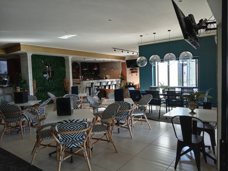 2 Bedroom Property for Sale in The William Estate Gauteng