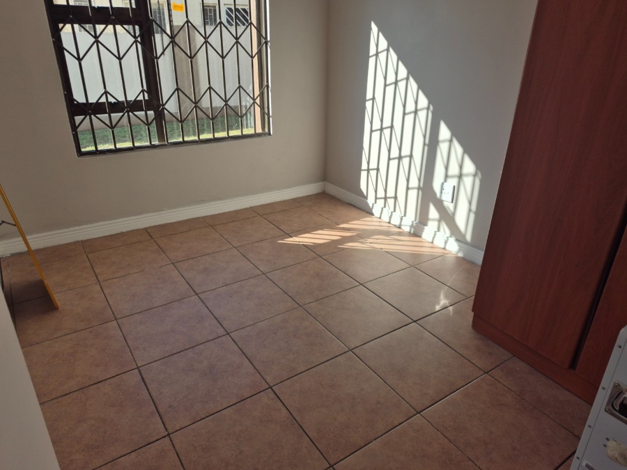 To Let 5 Bedroom Property for Rent in The Reeds Gauteng