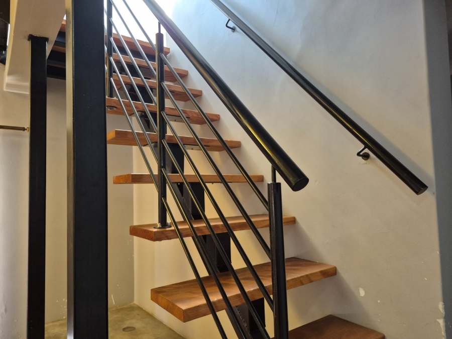 To Let 5 Bedroom Property for Rent in The Reeds Gauteng