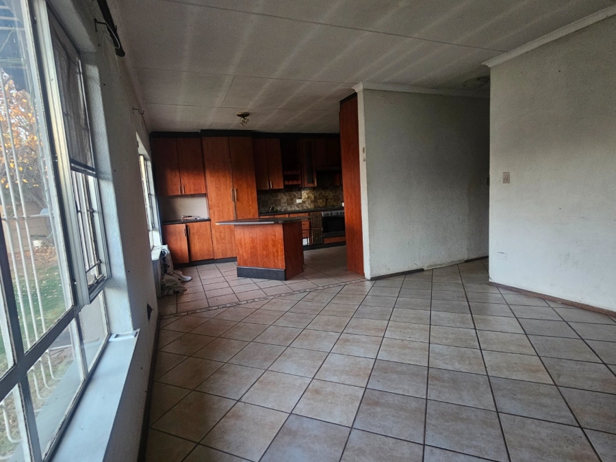 3 Bedroom Property for Sale in Crystal Park Gauteng