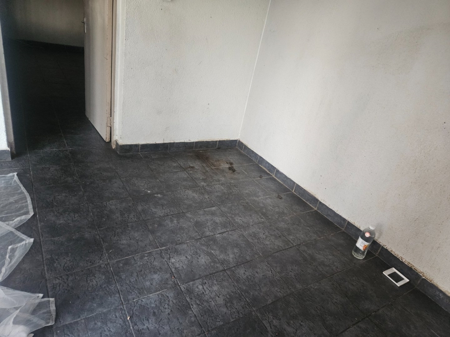 3 Bedroom Property for Sale in Crystal Park Gauteng
