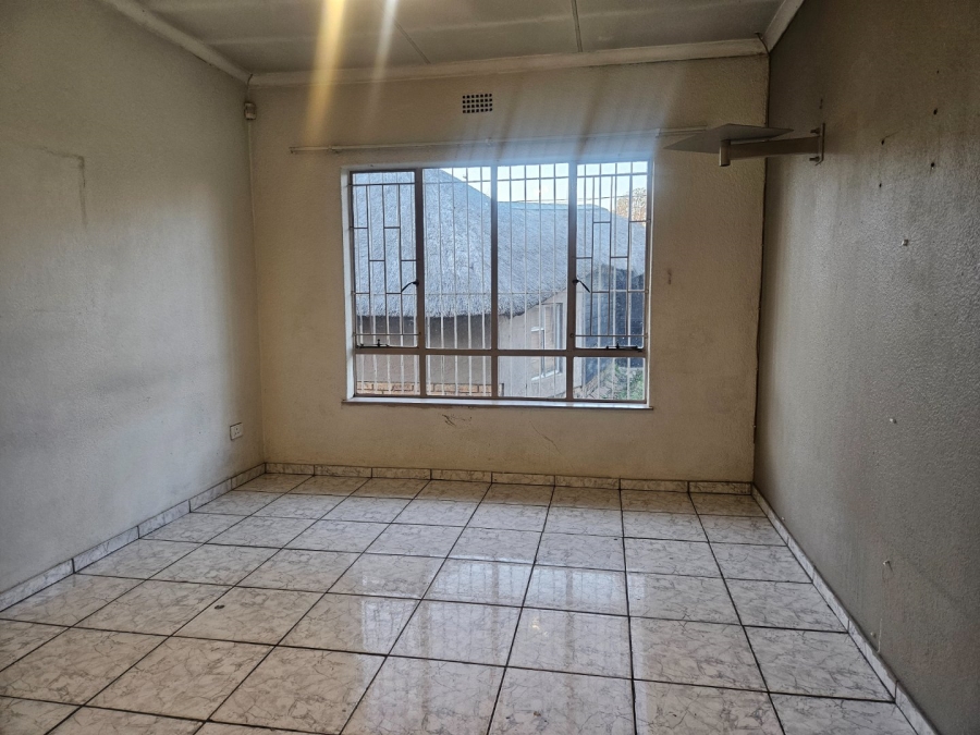 3 Bedroom Property for Sale in Crystal Park Gauteng