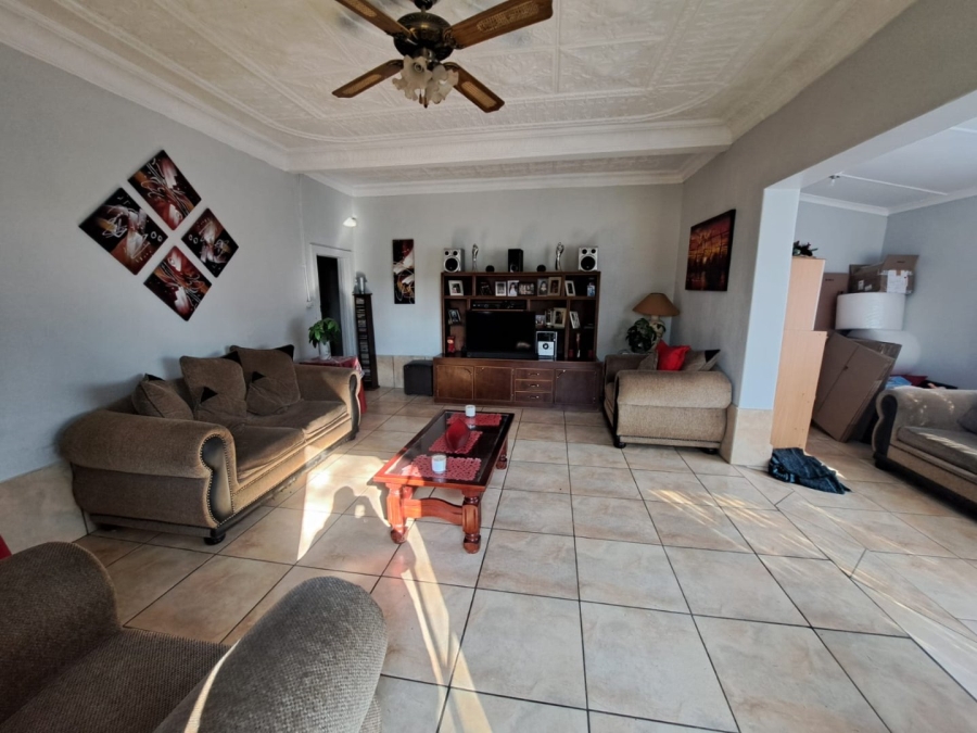 Commercial Property for Sale in Hallgate Gauteng