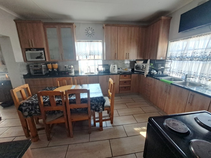 Commercial Property for Sale in Hallgate Gauteng