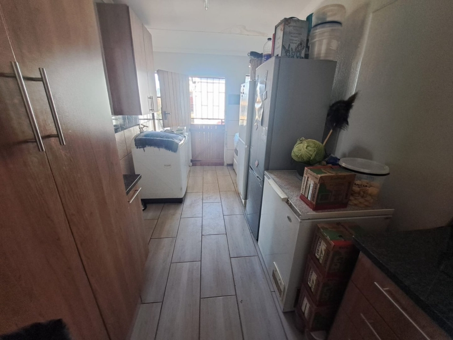 Commercial Property for Sale in Hallgate Gauteng