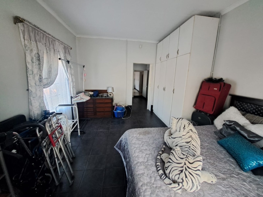 Commercial Property for Sale in Hallgate Gauteng