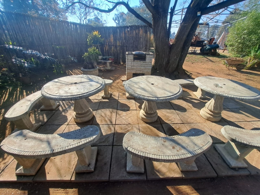 Commercial Property for Sale in Hallgate Gauteng