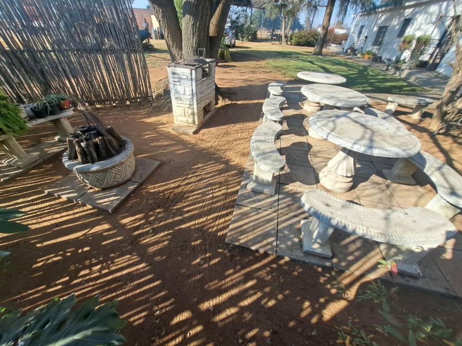 Commercial Property for Sale in Hallgate Gauteng